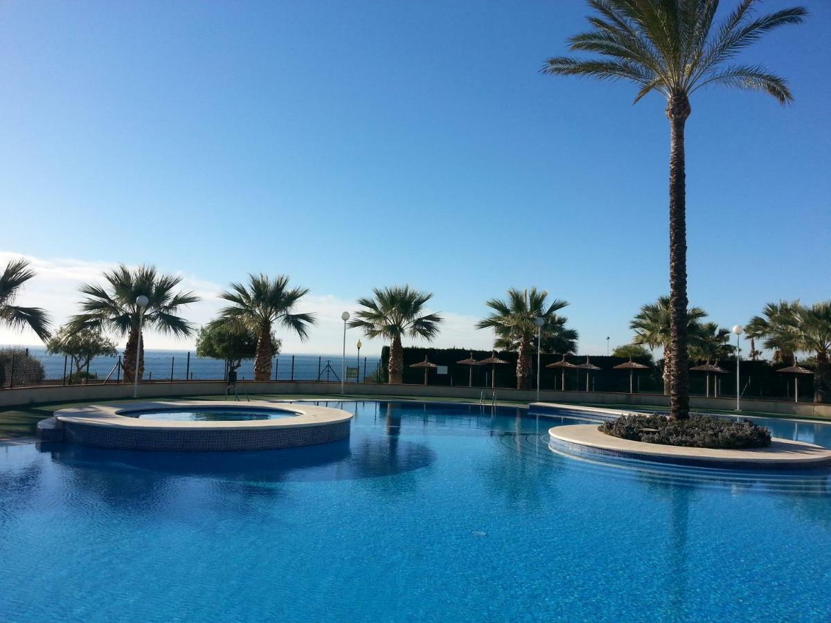 شقة Bajo Con Jardin Wifi Junto Al Mar أوريويلا المظهر الخارجي الصورة